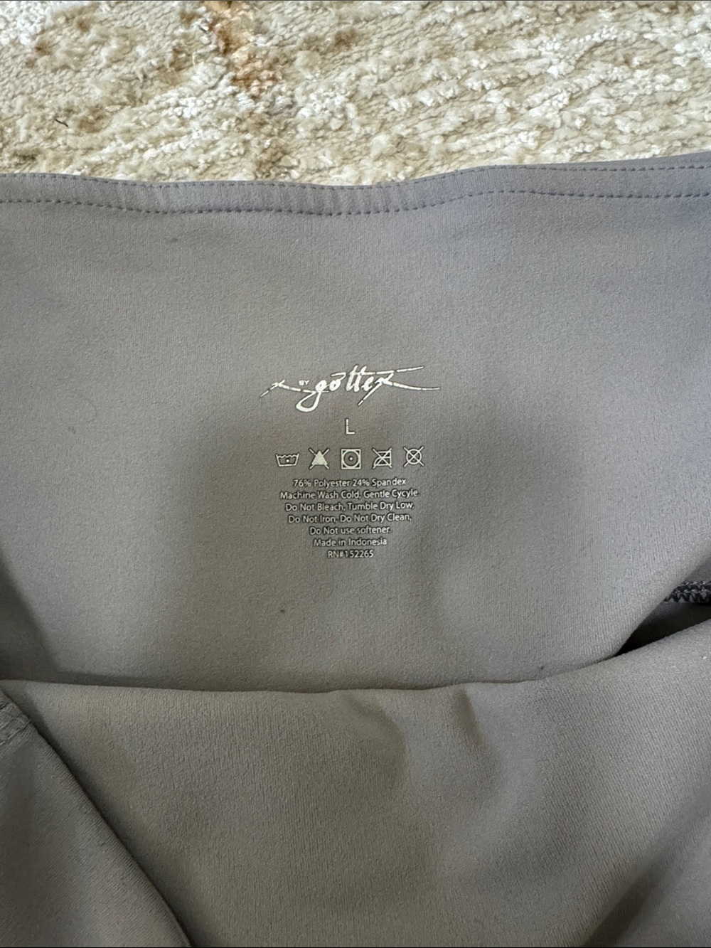 Gottex Women's Gray High-Rise Bike Shorts - Picture 2 of 3
